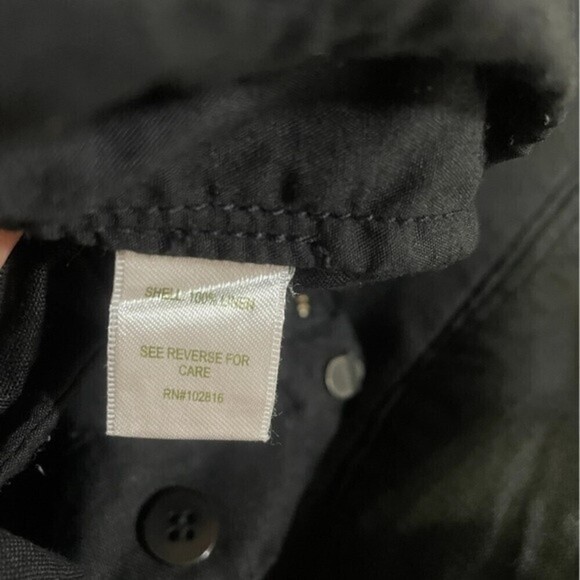 GARNET Hill Black Pleated‎ Linen Shorts - Picture 7 of 8